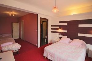 Hotels Le France : photos des chambres