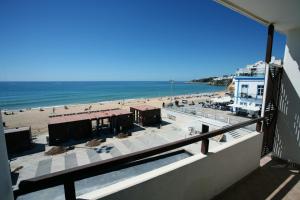 Edificio Alojamento Local hotel, 
Albufeira, Portugal.
The photo picture quality can be
variable. We apologize if the
quality is of an unacceptable
level.