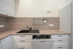 Botanical garden apartment