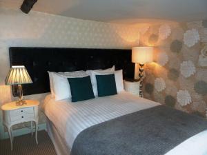 Double Room with Private External Bathroom room in The Manor House Hotel