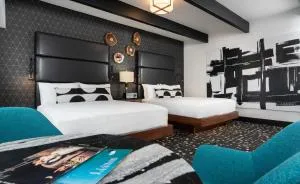 The Earl in Charlevoix - 沙勒瓦