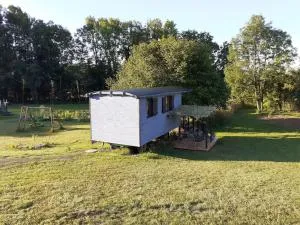 La Roulotte de la Clef des Champs - Lançon