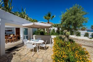 BLU OLTREMARE 50 mt Spiaggia Playa