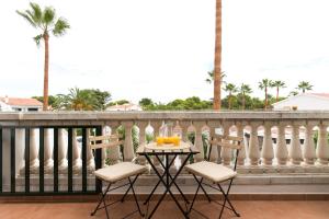 Moderno apartamento en Calan Bosch- C10