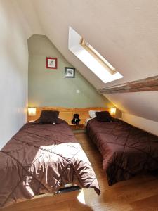 Duplex spacieux avec vue montagne au cœur de Cauterets, 6 à 8 pers, 3 chambres, 2 SDB