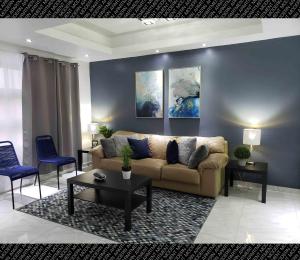 The Condo (by Modern Apartments)