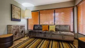 Best Western Shenandoah Inn - 桃树市