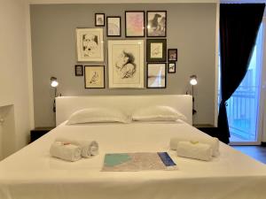 Double or Twin Room with Private Bathroom