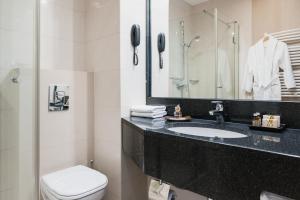 Standard Twin Room room in Crown Piast Hotel & SPA