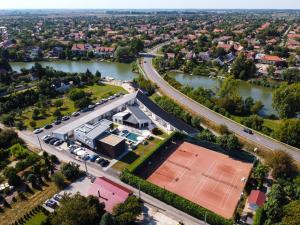 Füzeskerti Apartmanház