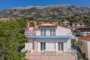 Hillside hideaway Achaia Greece