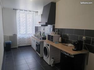 Appartements Appartement t2 courte duree coup de coeur toute a 5 minutes : Appartement 1 Chambre