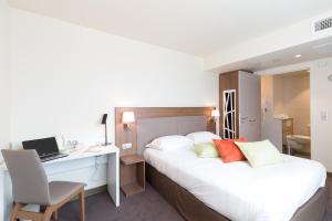Standard Double Room room in Campanile Metz Centre - Gare