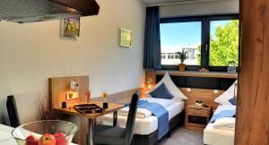 Standard Twin Room room in Motel am Fürfelder Schloss