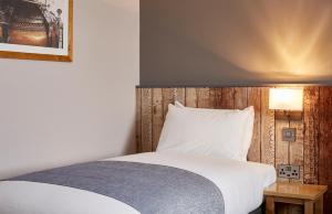 Standard Twin Room room in The Churchill By Greene King Inns