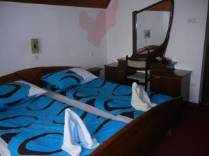 Apartments & Rooms Stare