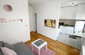 One-Bedroom Apartment room in Apartment Ledine