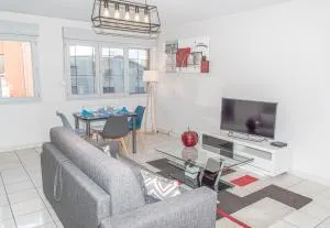 Le Victoria hyper-centre Décines - 德希内斯·尚皮埃