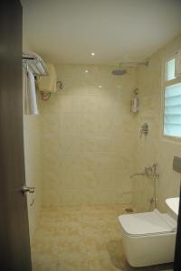 STAY BAY SERVICE APARTMENTS