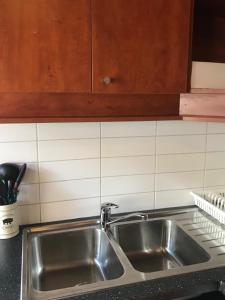 Lägenhet med 3 sovrum, terass och egen parkering