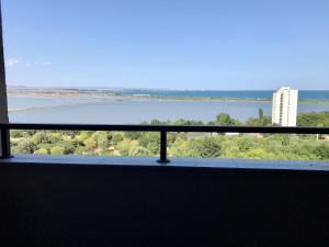 Luxury Sea View Apartment Victory Deluxe