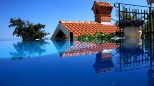 One-Bedroom Apartment with Terrace (3 Adults) room in Apartments Villa Krasa