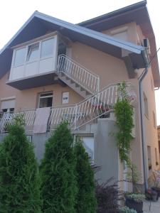 APARTMAN BUKULJA 2