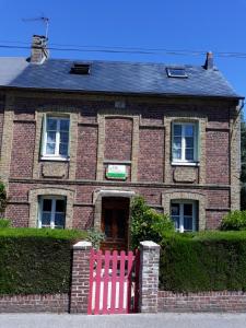 Maisons de vacances L'escale Arquaise, la maison au jardin fleuri a 5 min de dieppe : photos des chambres