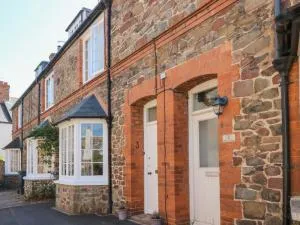 3 Lowerbourne Terrace - Exford