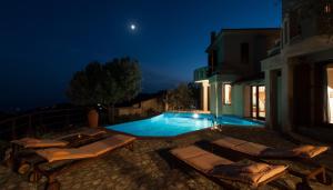 Alonissos Poikilma Villas exclusive luxury villas with private pools in nature Alonissos Greece