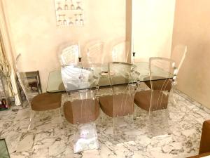 Chill Out Apartment, 2 mins from beach