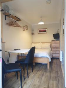 Mysty Studio style Winter deal on 3 nights or more Nov to Mar