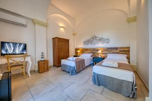 Camera Matrimoniale/Doppia con Letti Singoli con Bagno Privato
