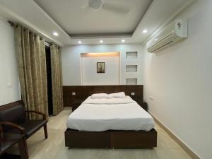 Sheesh Mahal Bed & Breakfast