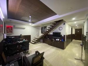 Sheesh Mahal Bed & Breakfast