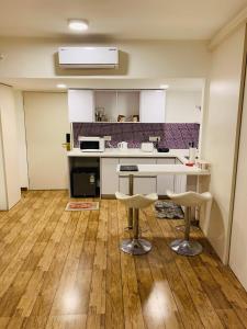 Pool View Apartments Managed By Rhoof Hospitality Near Dumas Beach