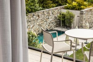 Deluxe Double or Twin Room with Lake View room in Casa Fantini - Lake Time