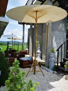 Doi Samoe Dao Hostel