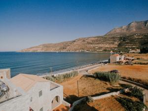 George SeaFront Suites Lakonia Greece