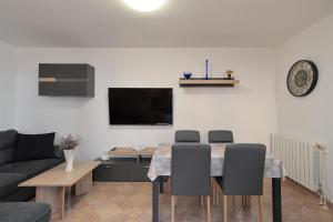 Apartments Milena 436