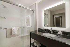 King Suite - Non-Smoking room in Wingate by Wyndham Moab
