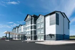 Microtel Inn & Suites by Wyndham Portage La Prairie - Oak Point