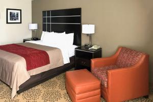 King Room - Non-Smoking room in Comfort Inn Mars Hill