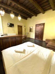 Квартира подобово на Площі Ринок 39 сам центр Львова