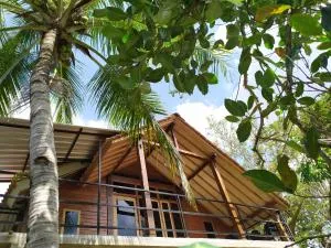 Cengkeh homestay - Sermo