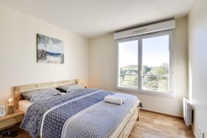 Appartements Chic apart with parking and balcony : photos des chambres