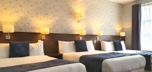 Quadruple Room room in The Gate Hotel