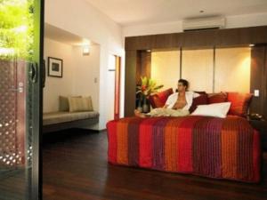 Pinctada McAlpine House