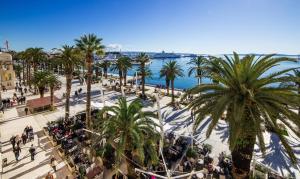 Luxury Apartment Riva with a magnificient view