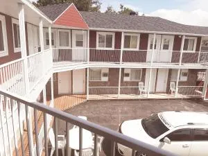 Auberge Motel LA RÉFÉRENCE - Bécancour